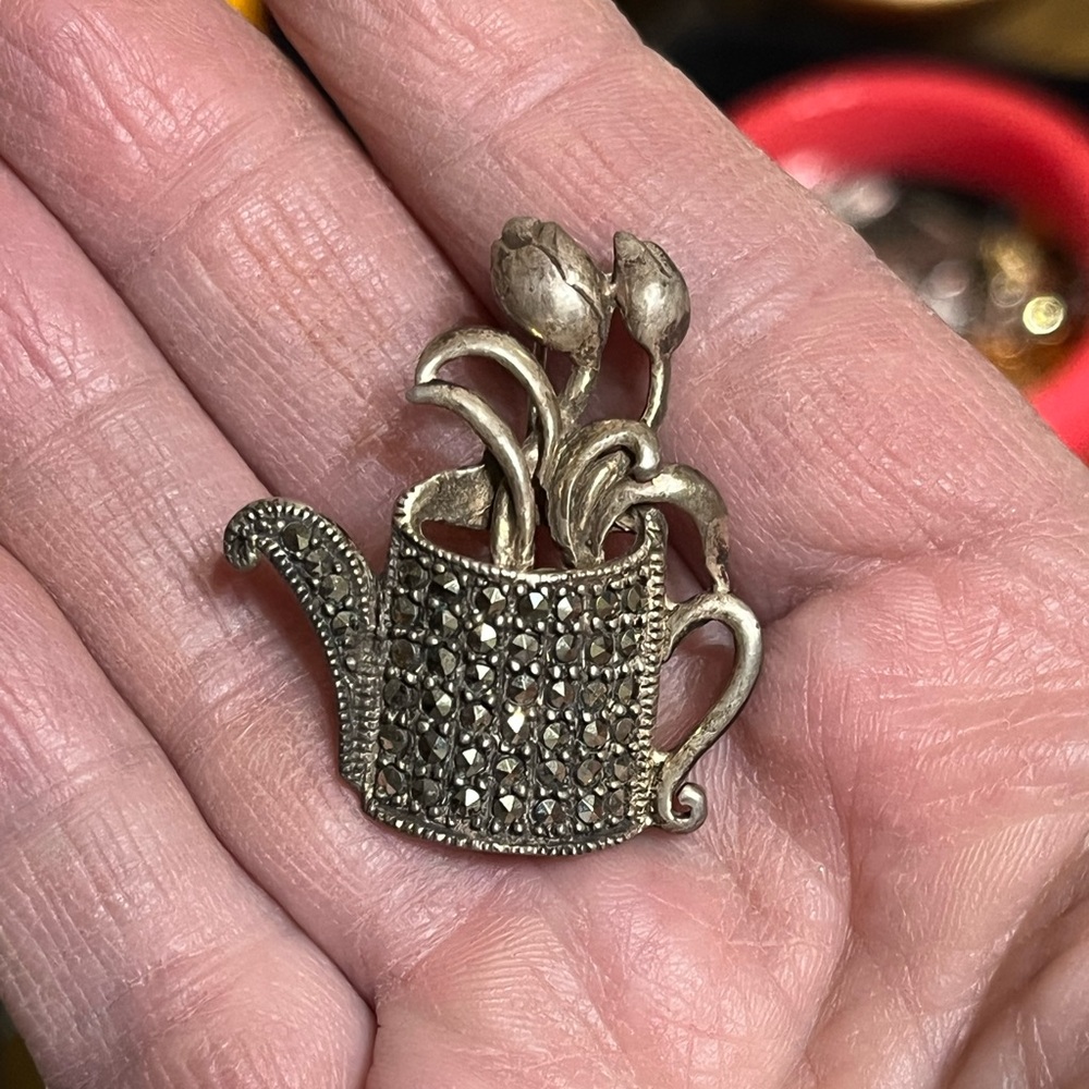 Sterling Watering Can Brooch - Picture 5 of 7